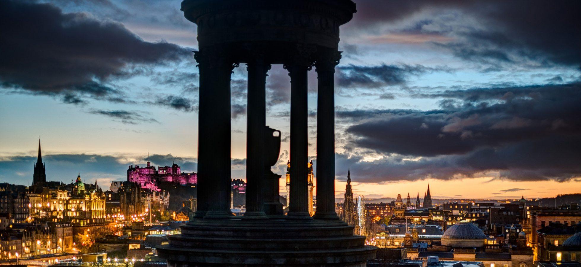 Travelodge Edinburgh Central Waterloo Place Exteriör bild